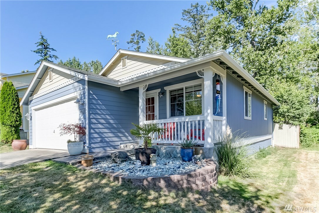 Property Photo:  1428 Fruitland Dr  WA 98226 