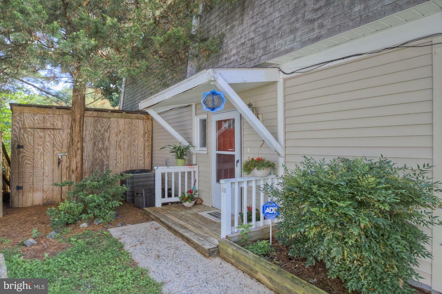 Property Photo:  2573 Paxton Street  VA 22192 