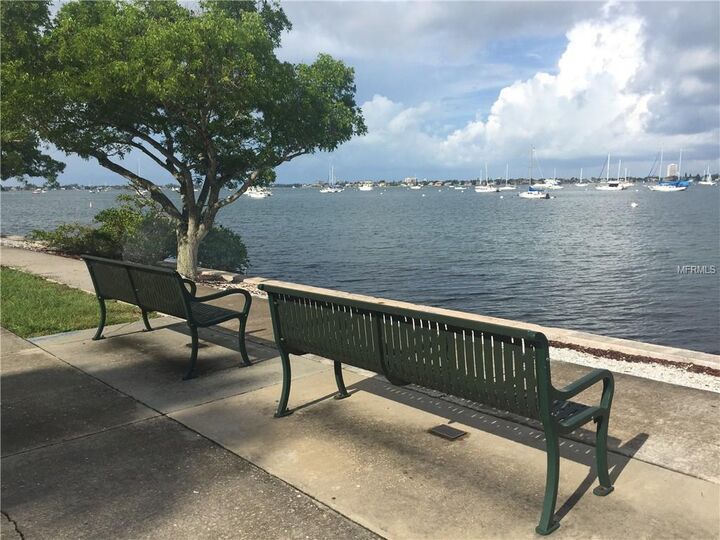 Property Photo:  707 S Gulfstream Avenue 208  FL 34236 