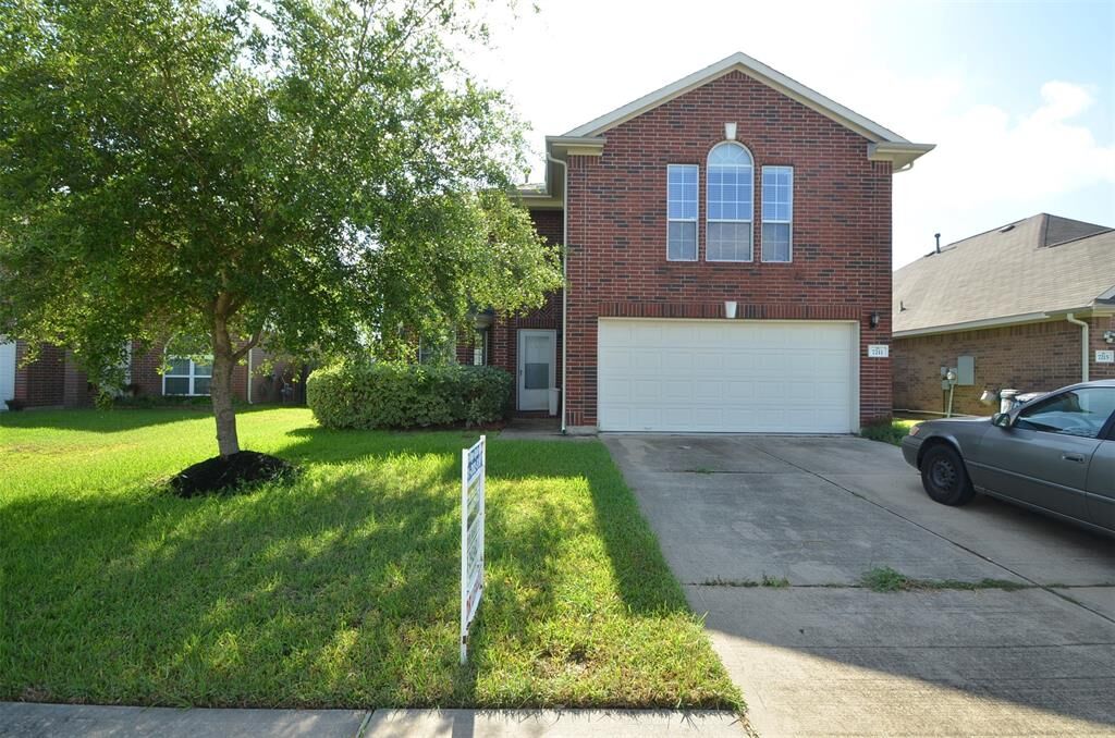 Property Photo: 7211 Glacier Creek Lane TX 77083