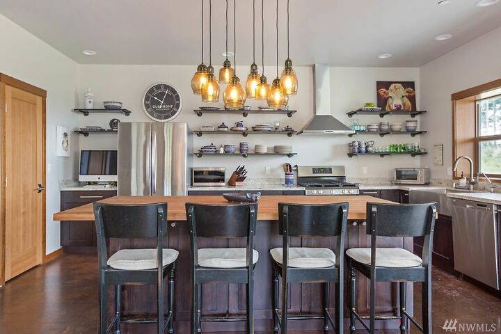 Property Photo: 1321 Great Horned Owl Lane WA 98277