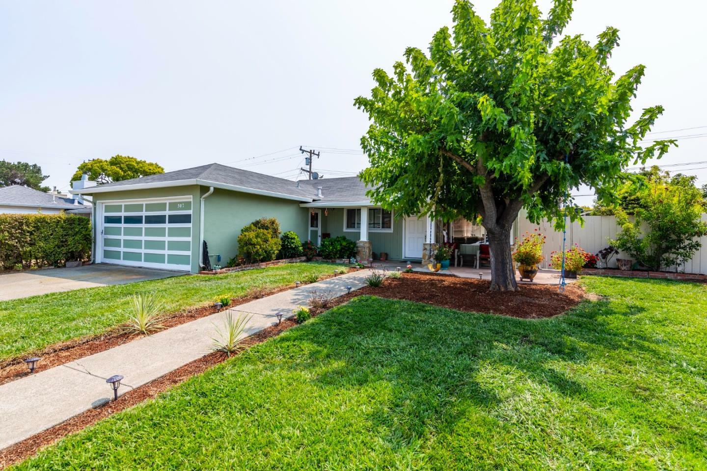 Property Photo:  507 Sterling View Avenue  CA 94002 