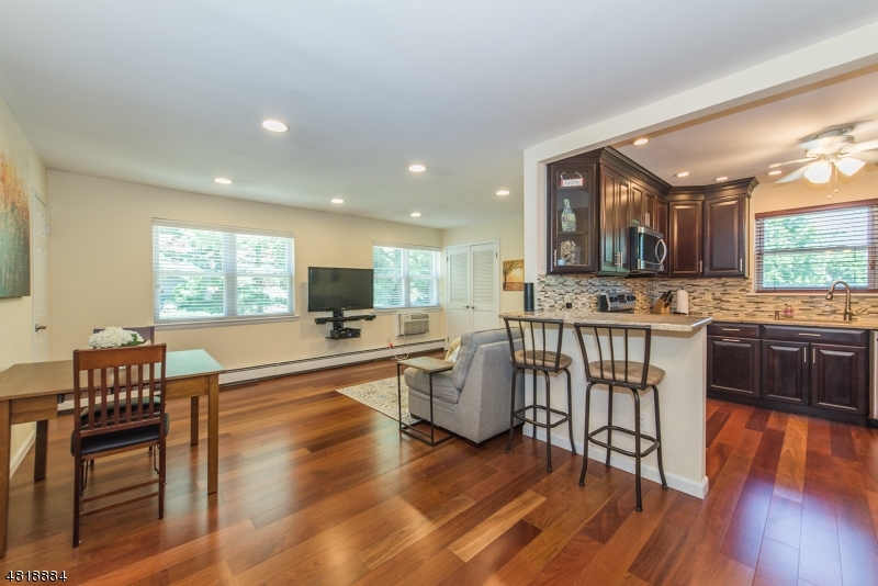 Property Photo:  7 Van Vleck St C0002  NJ 07042 