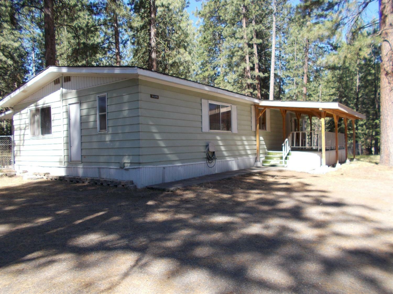 Property Photo:  11374 Red Wing Loop  OR 97627 