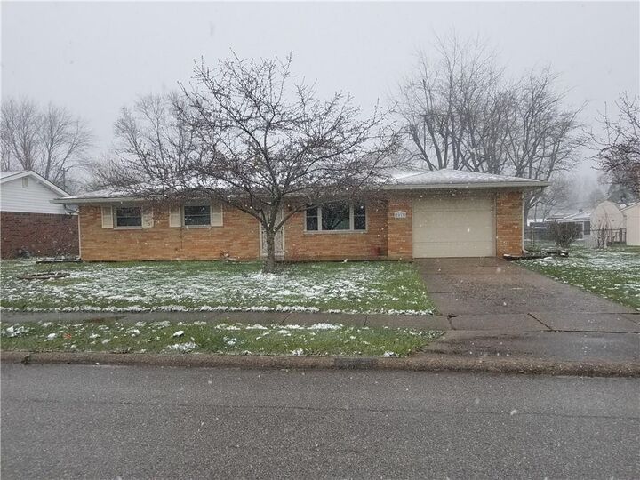 2557 Morning Star Drive  Indianapolis IN 46229 photo