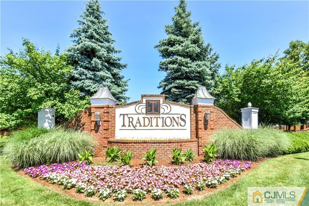 Property Photo: 1115 Staats Court 1115 NJ 07080