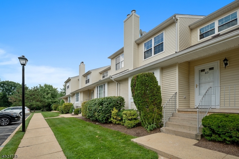 Property Photo:  40 W. Lake Court  NJ 08873 