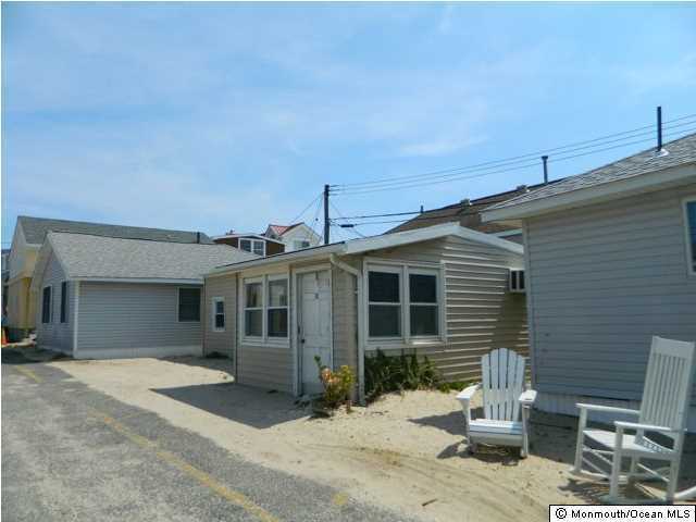 Property Photo:  12 Beachcomber Lane 6-5  NJ 08742 