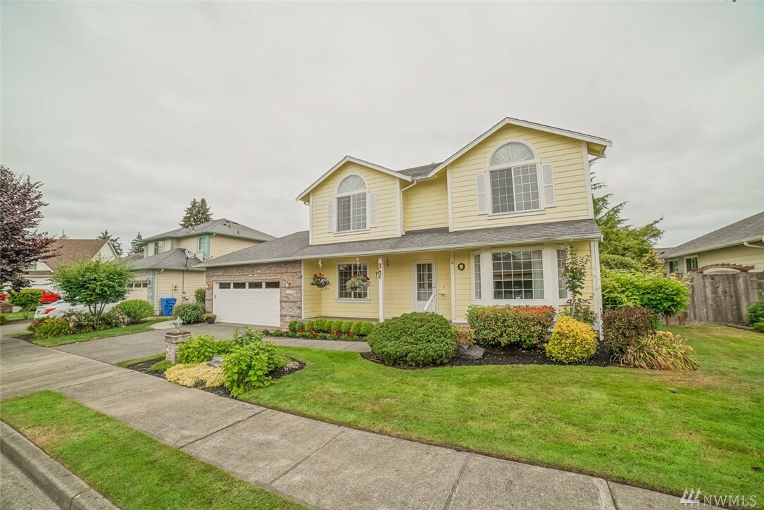 Property Photo: 1127 21st Street Place NW WA 98371