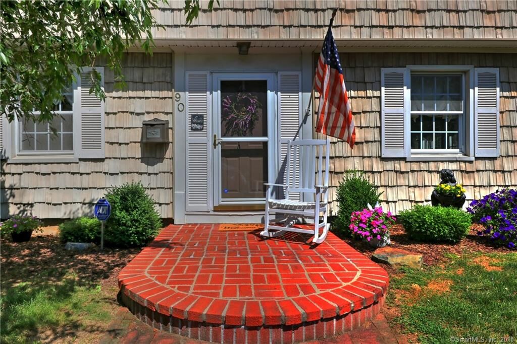 Property Photo: 90 Seaflower Road CT 06460