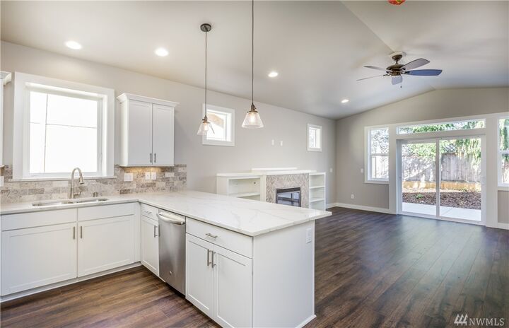 Property Photo: 3993 Gentlebrook Lane 22 WA 98226