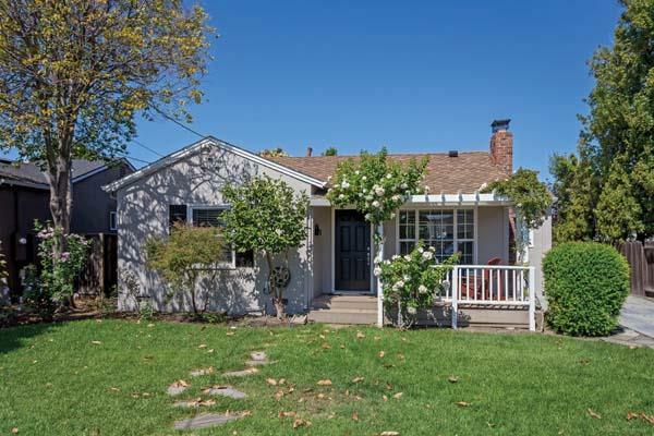 Property Photo: 405 Flagg Avenue CA 95128