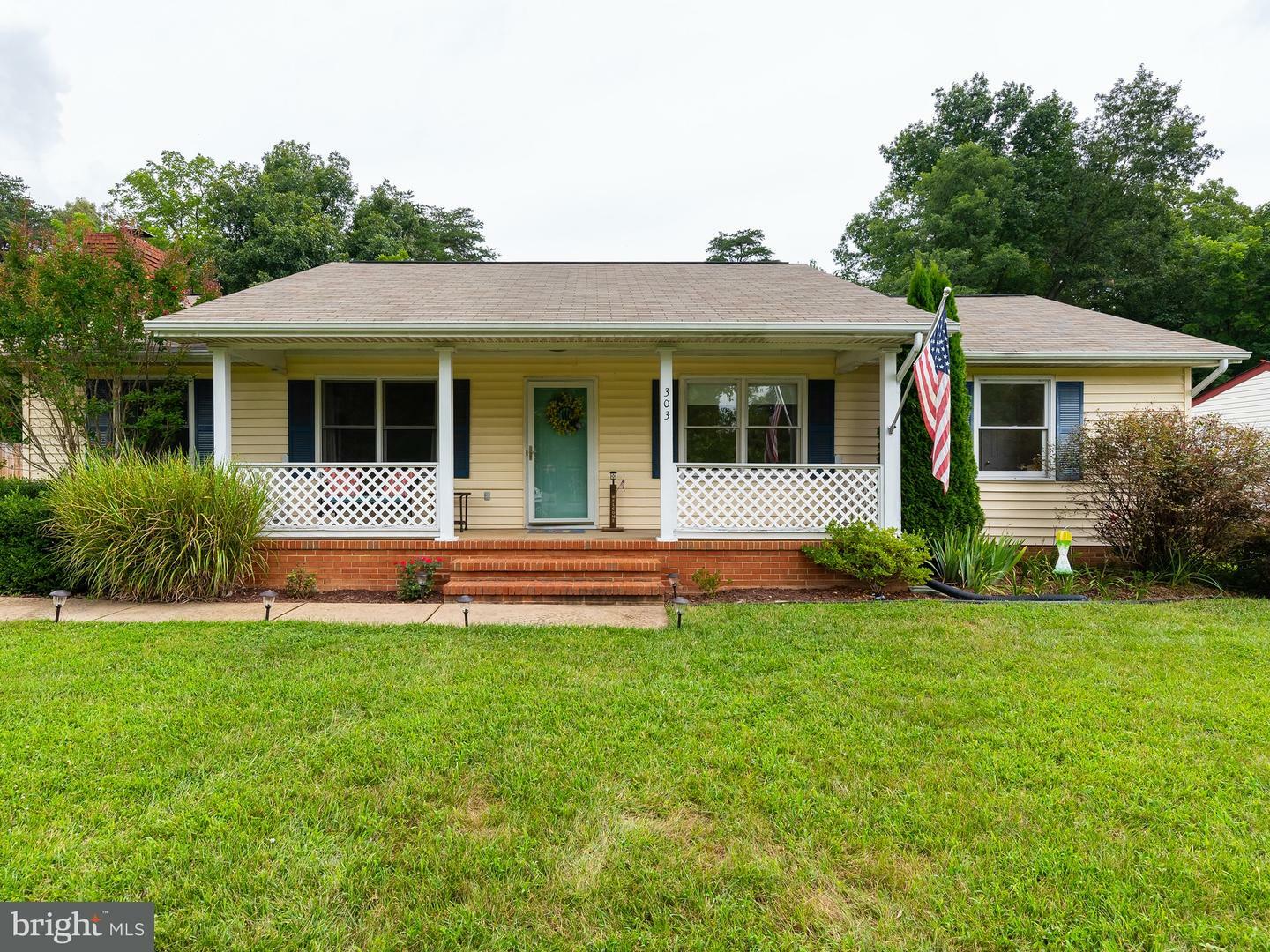 Property Photo:  303 General Drive  VA 22551 