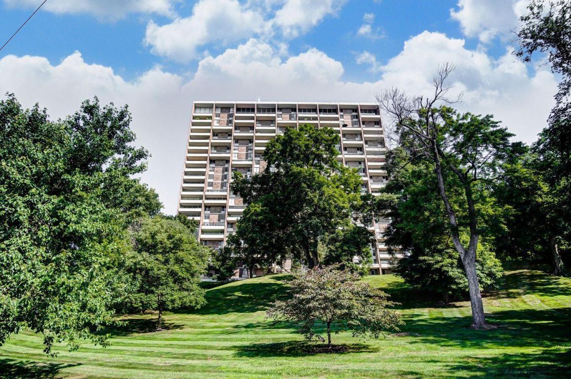 Property Photo:  1000 Urlin Avenue  OH 43212 