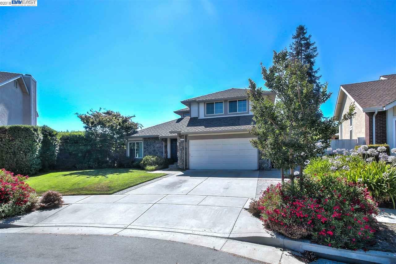 Property Photo:  5015 Mattos Ct  CA 94536 