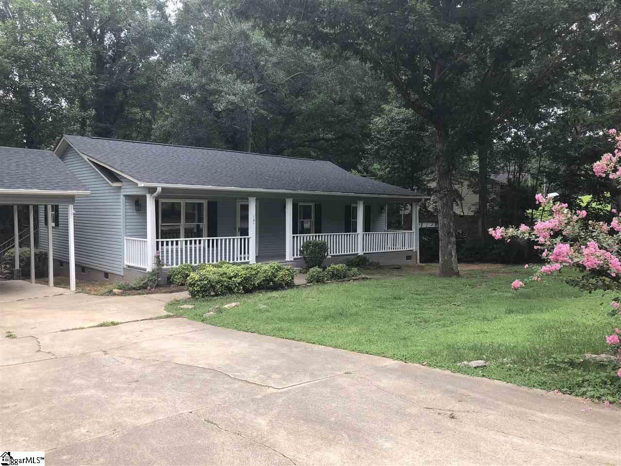 Property Photo: 101 Pinonwood Drive SC 29681