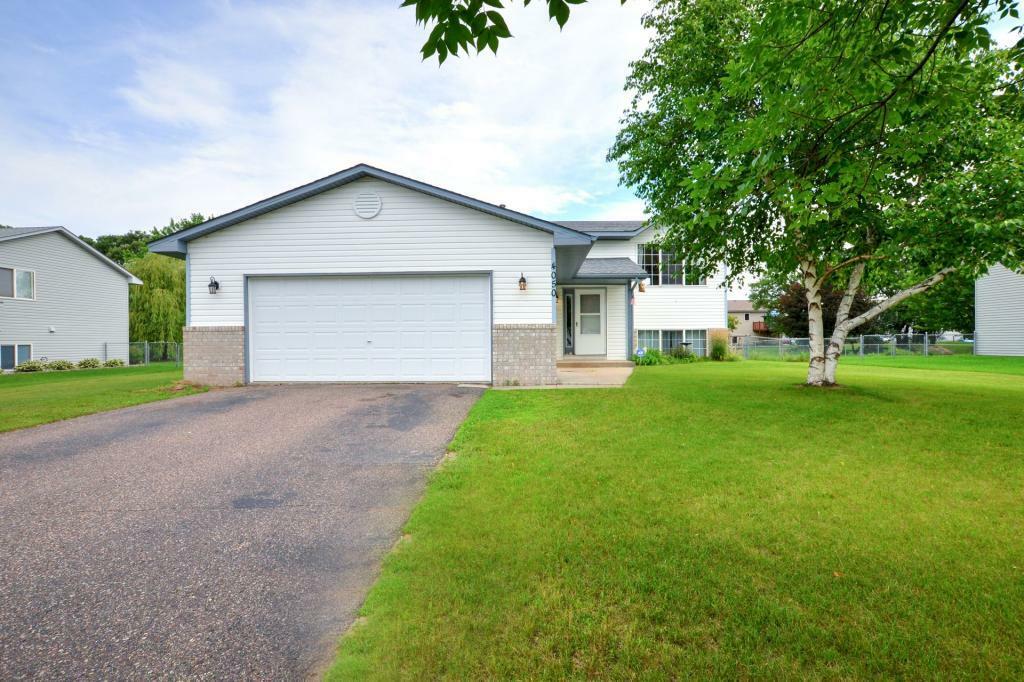 Property Photo:  4050 Lake Ridge Drive  MN 55309 