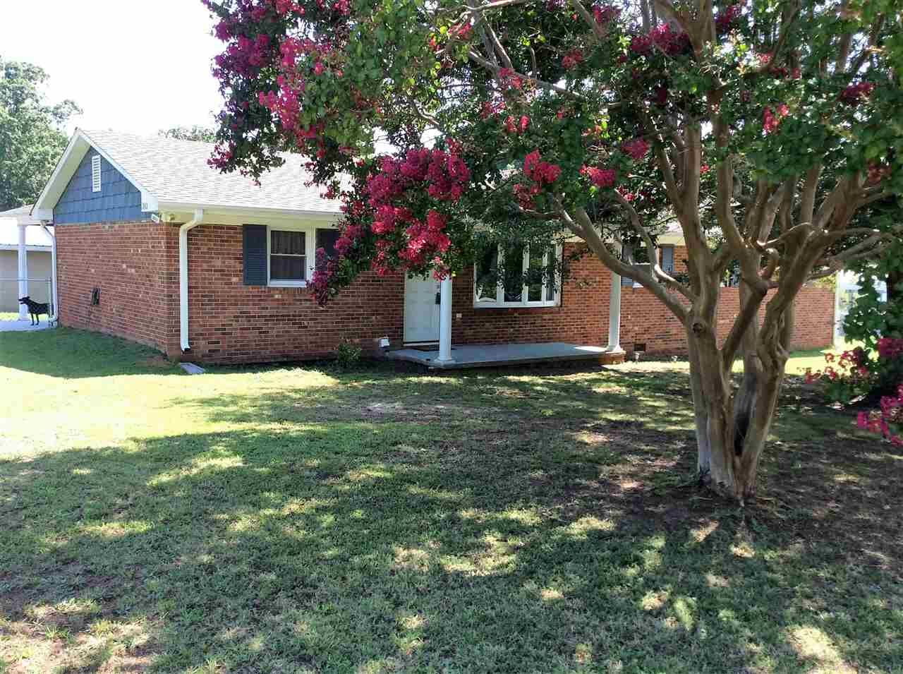 Property Photo:  303 Fain Drive  SC 29316