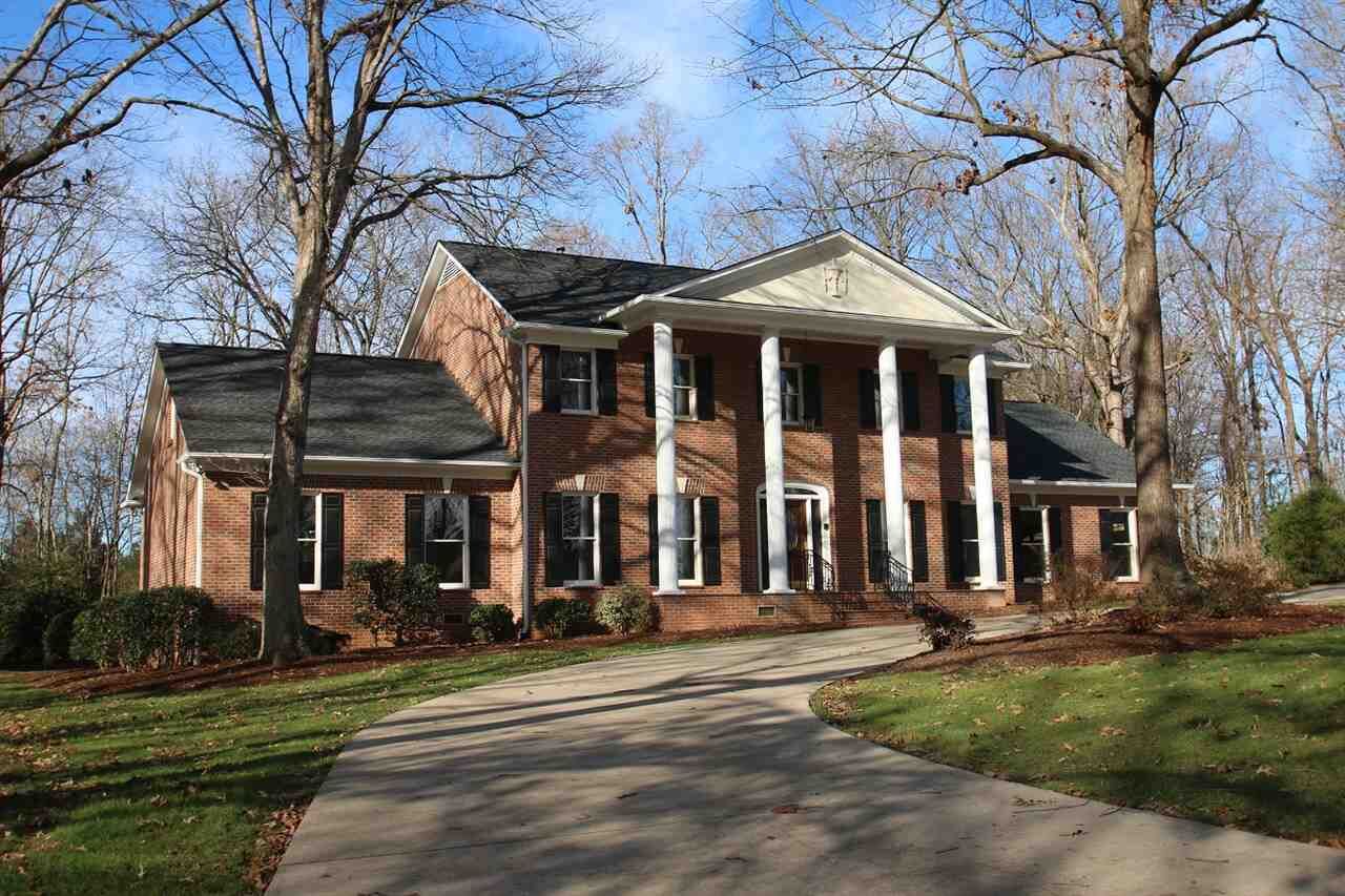Property Photo: 118 Woodridge Drive SC 29301