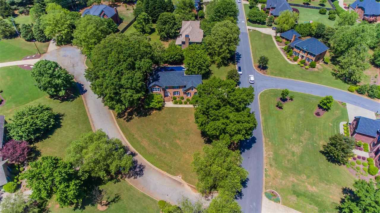 Property Photo:  239 W Killarney Lake Drive  SC 29369 
