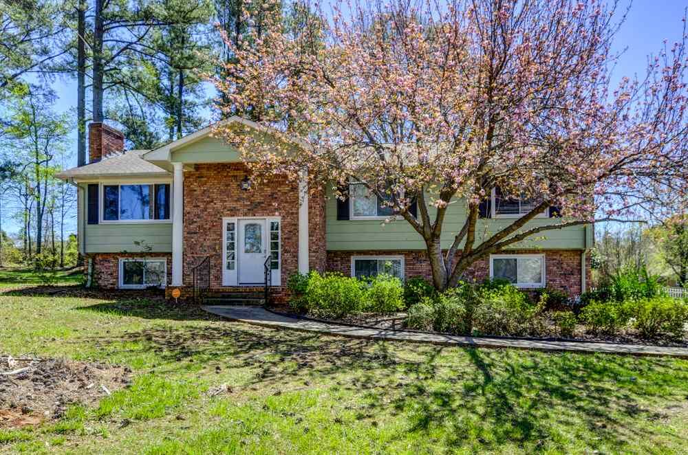 Property Photo: 412 Wedgewood Dr SC 29316