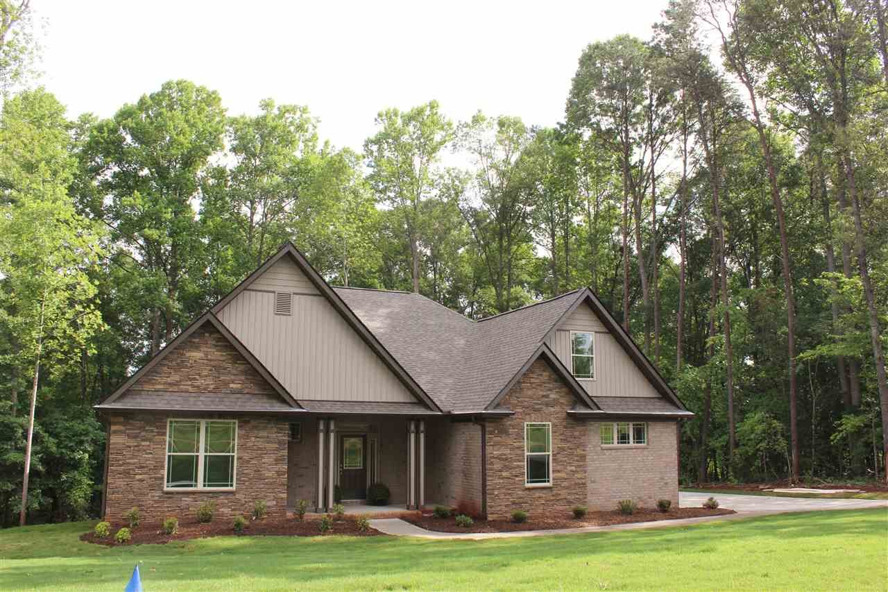 Property Photo:  148 S Lake Emory Dr  SC 29349 