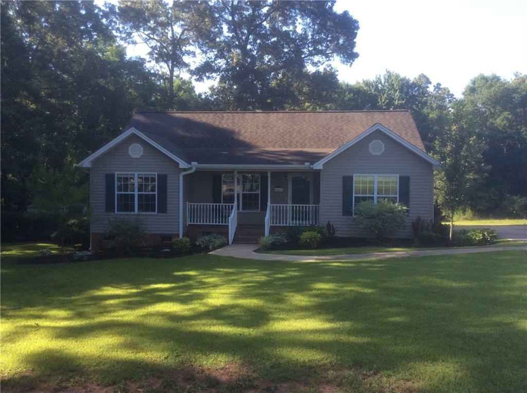 Property Photo:  465 Rices Creek Road  SC 29657 