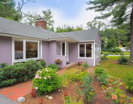 Property Photo:  5 Holton Road  MA 02421 