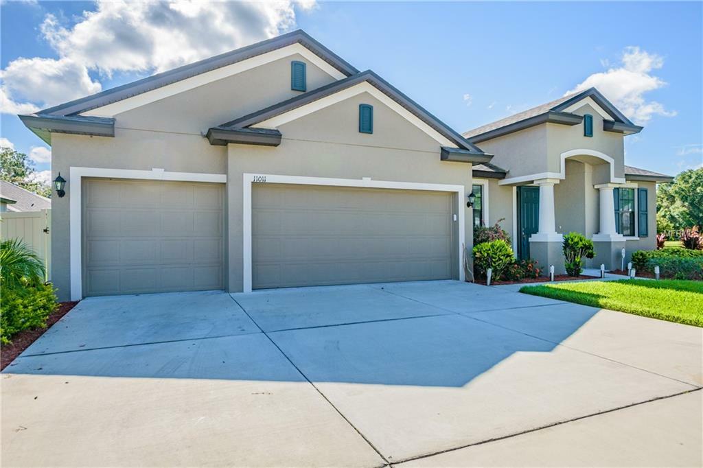Property Photo: 11011 Brahman Ranch Circle FL 33578