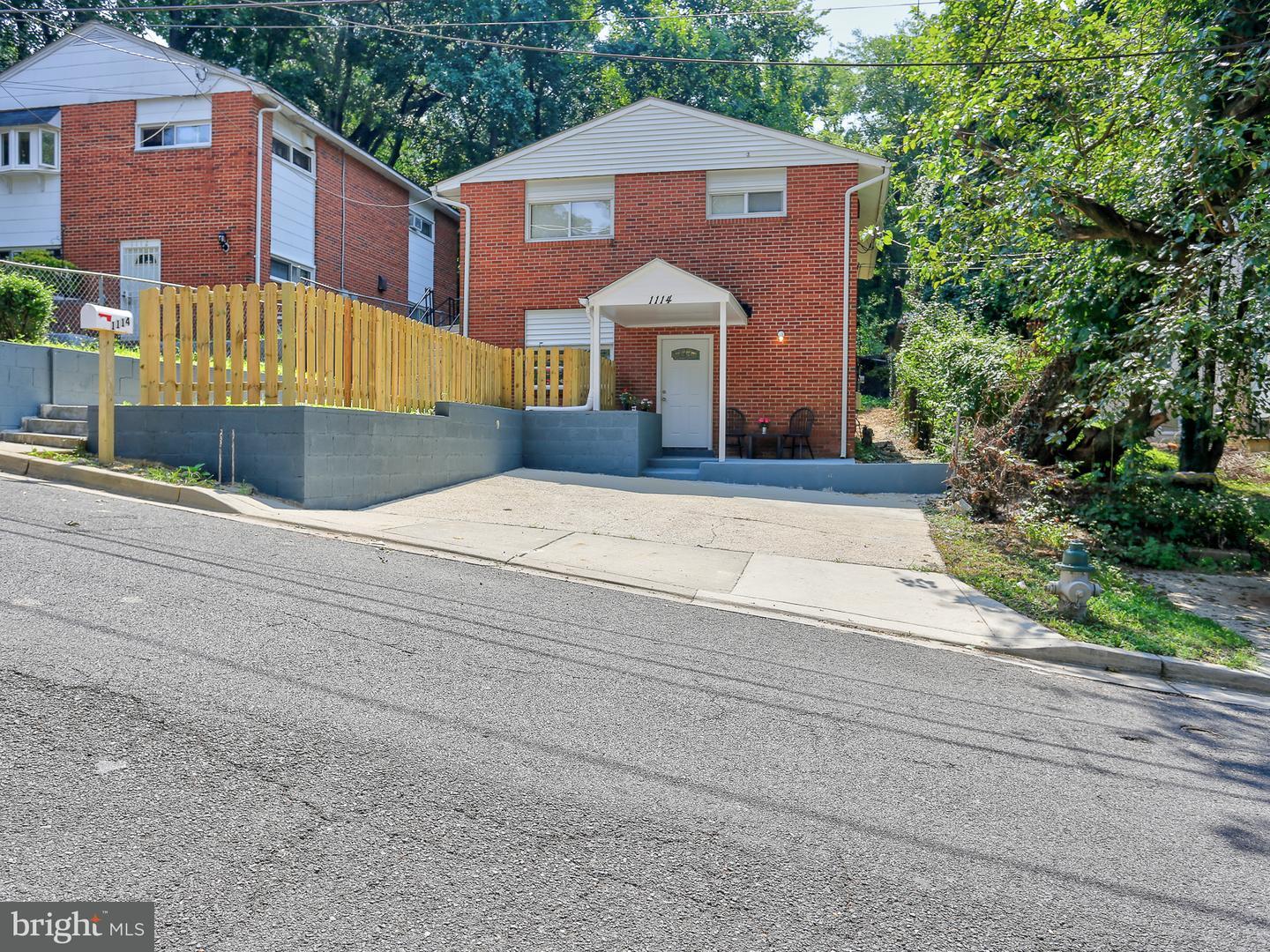 Property Photo: 1114 Clovis Avenue MD 20743