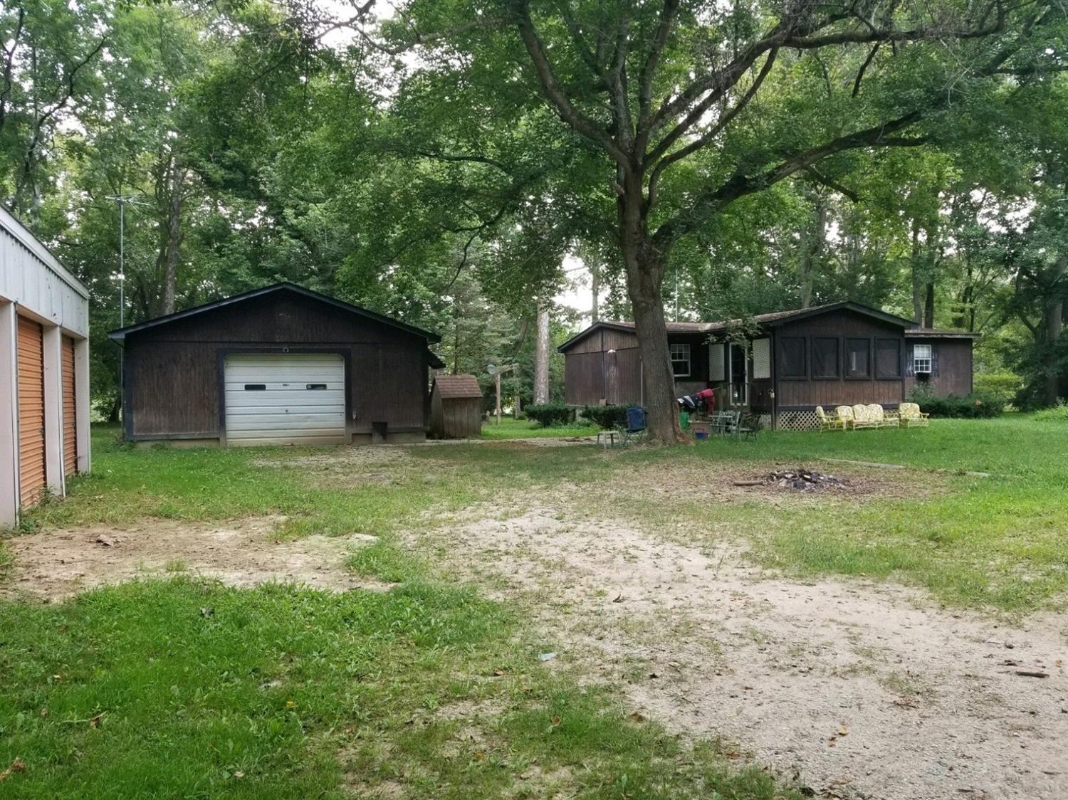 Property Photo: 29752 Lawson Lane IN 47060