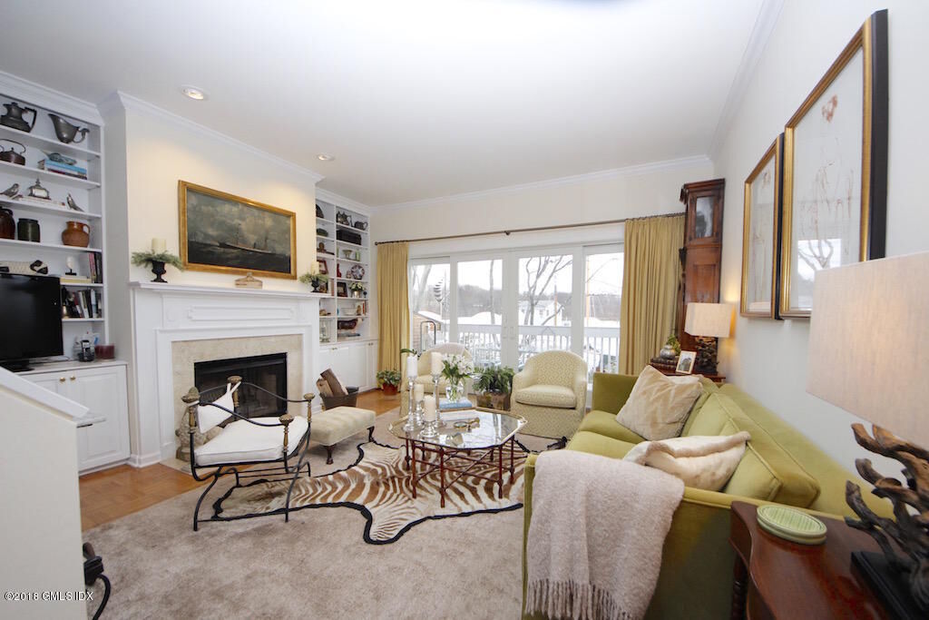 Property Photo:  115 River Road 6  CT 06807 