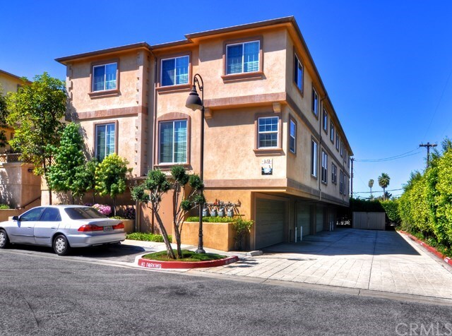Property Photo: 1451 Lomita Boulevard 2 CA 90710