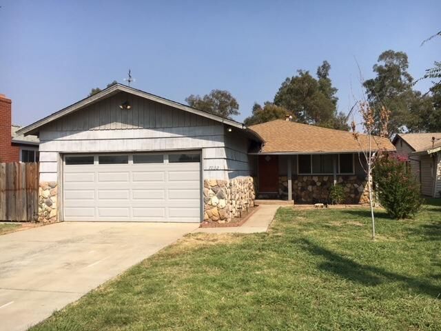 Property Photo: 7032 Front Street CA 95673