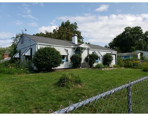 Property Photo: 137 Acrebrook Dr MA 01020