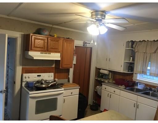 Property Photo:  58 Oakwood Ave  MA 01902 