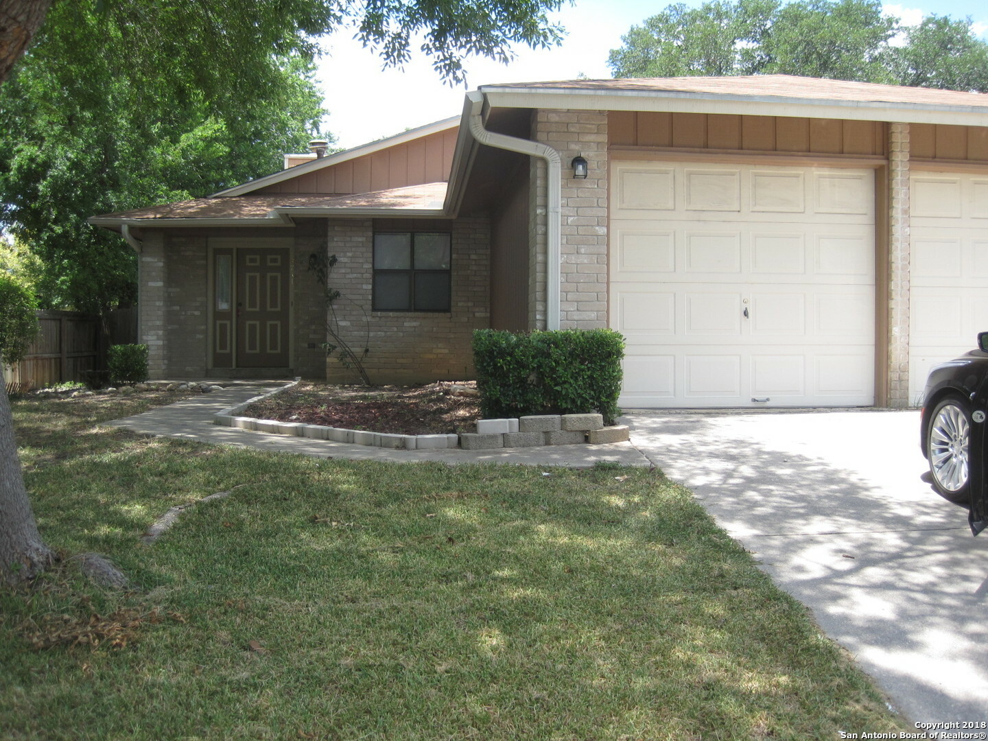 Property Photo:  8711 Timber Pln  TX 78250 