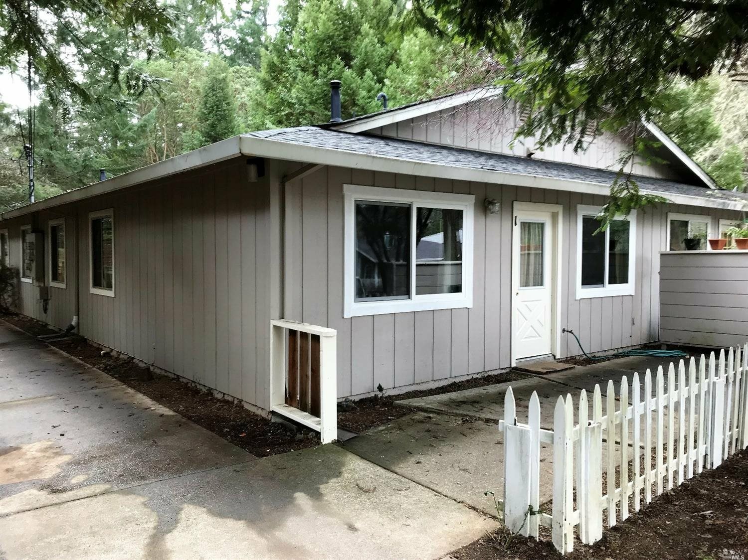 Property Photo: 25313 Madrone Drive CA 95490