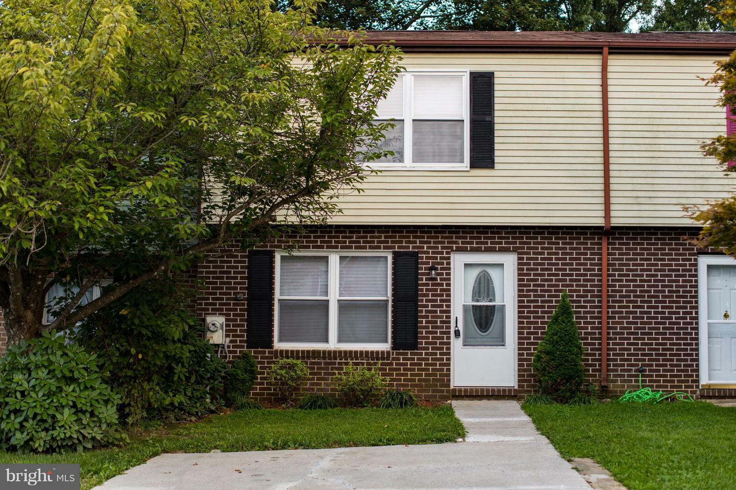 Property Photo:  809 Ewing Drive  MD 21158 