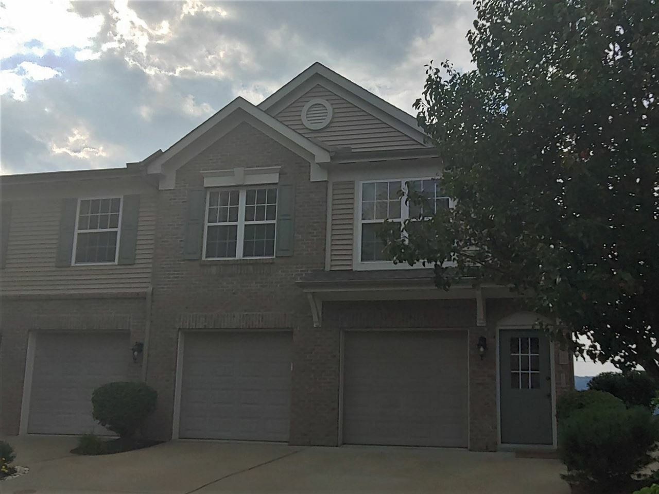 Property Photo:  345 Skyview Court  KY 41016 