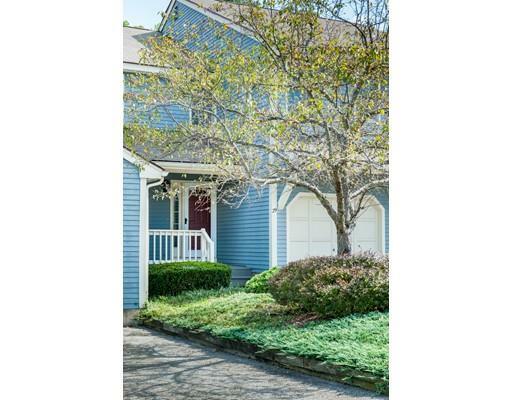 Property Photo: 29 Sturbridge Hills Rd 29 MA 01566