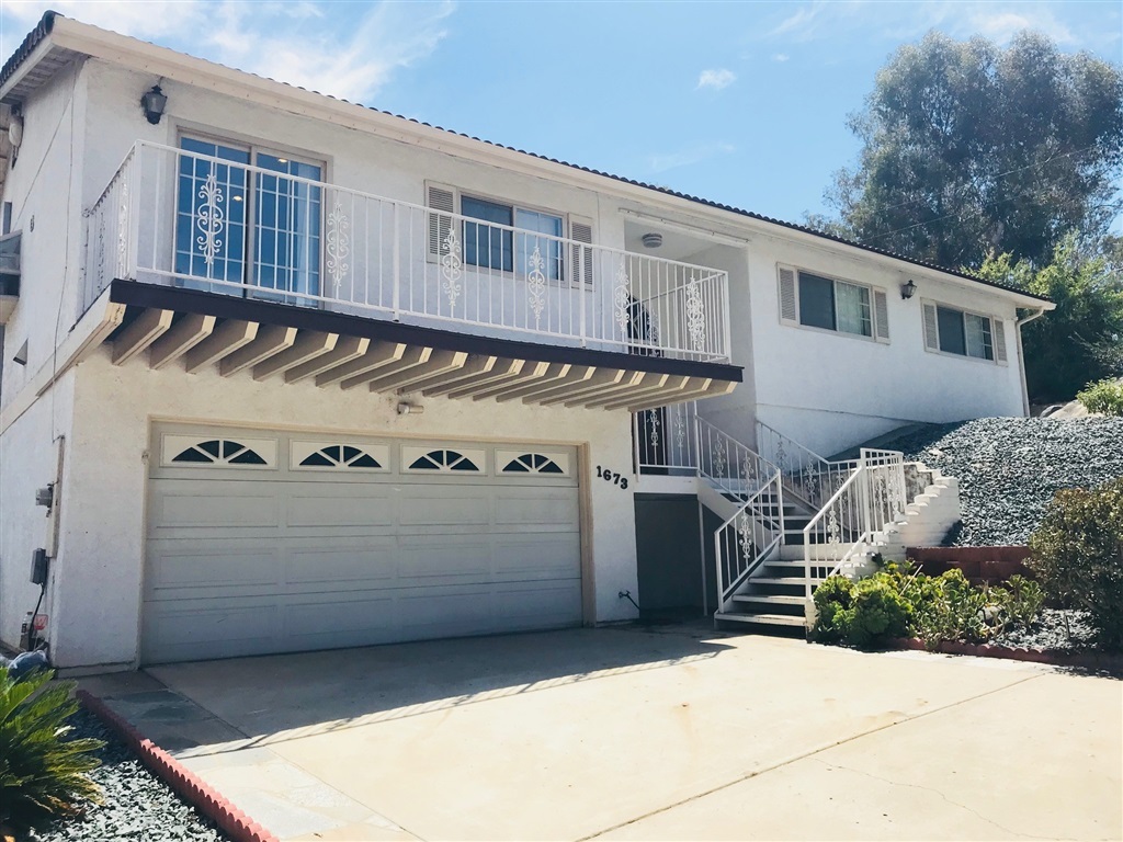 Property Photo: 1673 Avenida Cherylita CA 92020