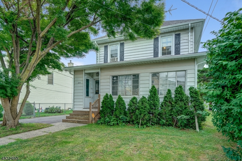 Property Photo:  214 W High St  NJ 08805 