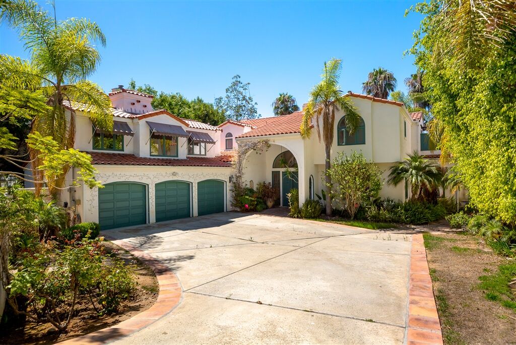 Property Photo: 1540 Soledad Ave CA 92037