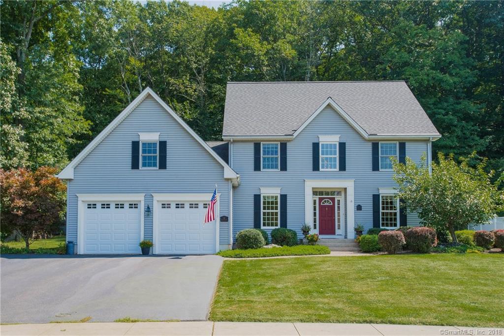 Property Photo: 16 Winchester Way CT 06416
