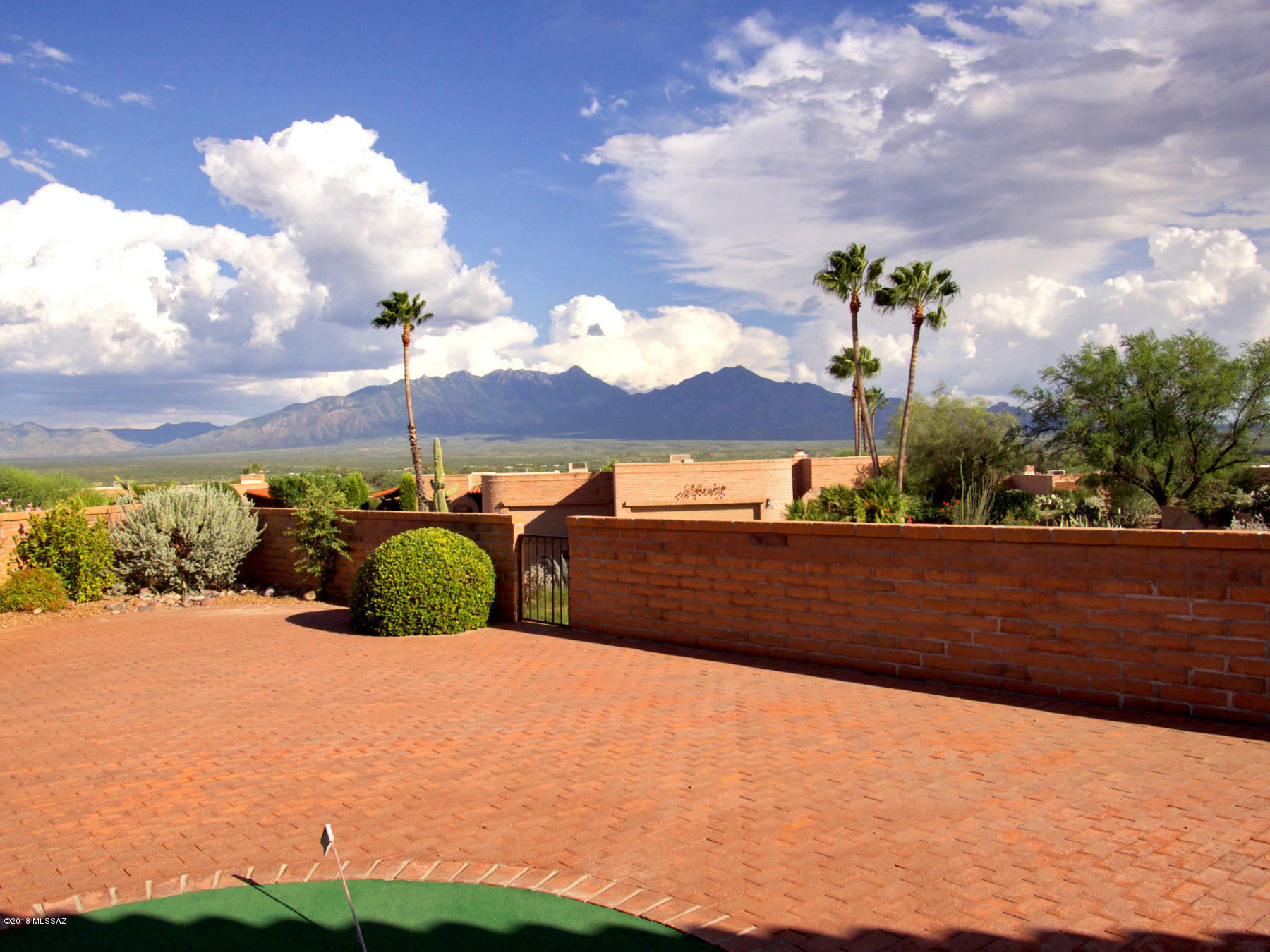 Property Photo:  3319 S Calle Del Albano  AZ 85622 