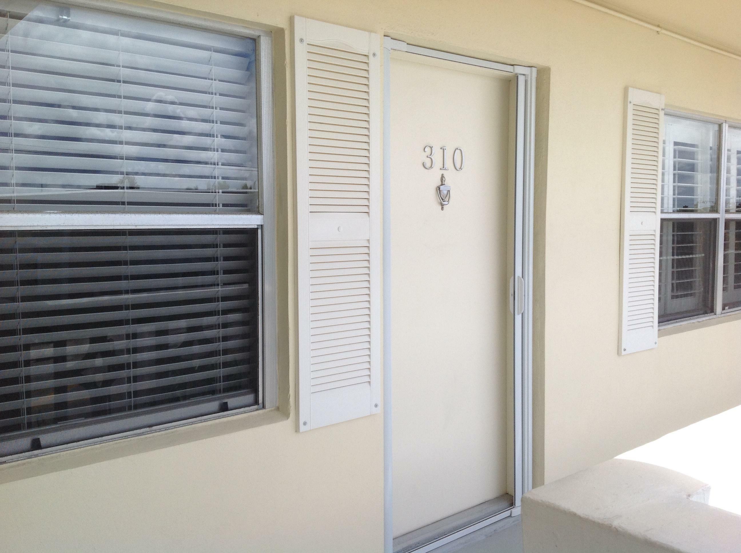 Property Photo:  3915 S Flagler Drive 310  FL 33405 