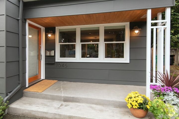 Property Photo: 7045 38th Ave NE WA 98115