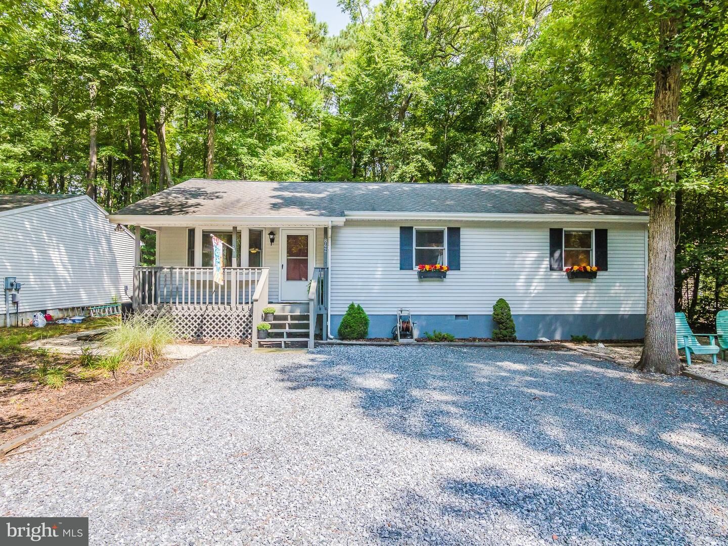 Property Photo: 842 Ocean Parkway MD 21811
