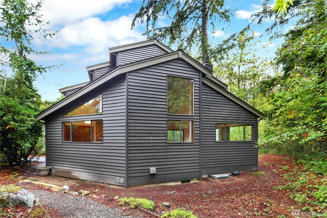 Property Photo:  2192 E Birch St 11B  WA 98229 